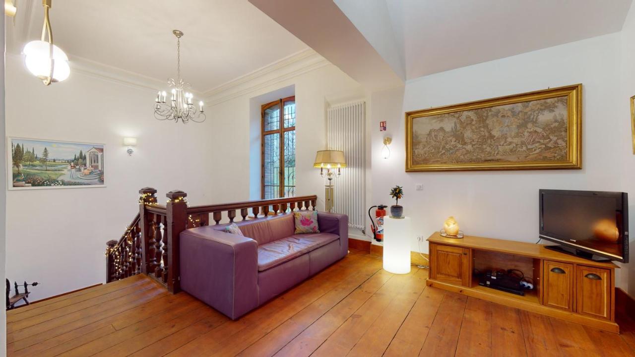 Bed and Breakfast Domaine De La Tisnere Gelos Экстерьер фото
