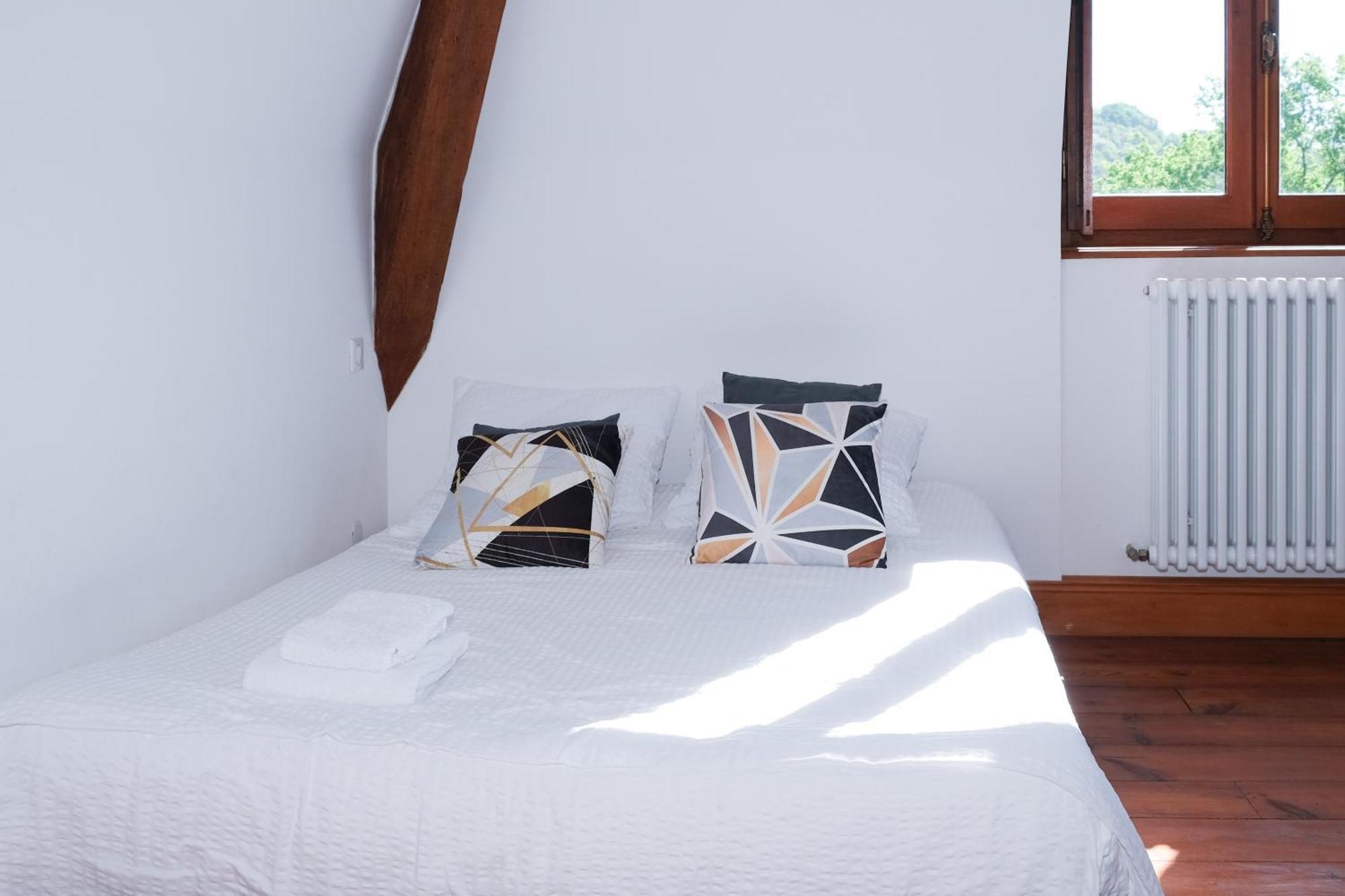 Bed and Breakfast Domaine De La Tisnere Gelos Номер фото
